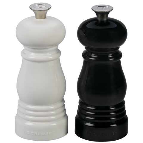 LE CREUSET SMALL SALT AND PEPPER MILLS, SET OF 2