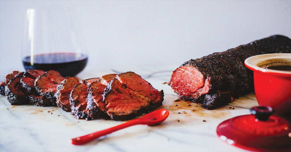COFFEE-CRUSTED BEEF TENDERLOIN WITH RED WINE JUS
