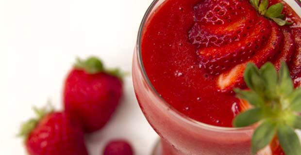 BERRY RED SMOOTHIE