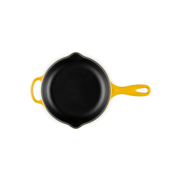 Le Creuset 9" Signature Iron Handle Skillet - Nectar