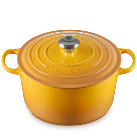 Le Creuset 7.25 qt Signature Round Dutch Oven - Nectar