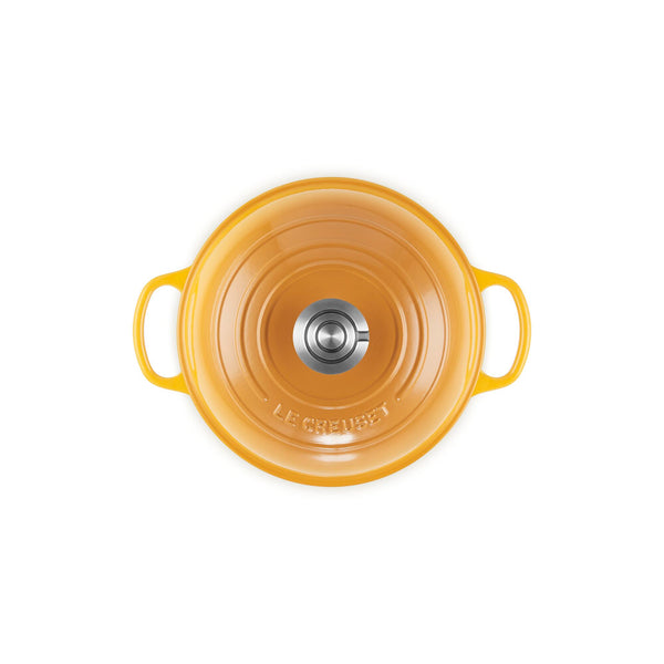 Le Creuset 9.5" (1.75 qt.) Signature Bread Oven - Nectar