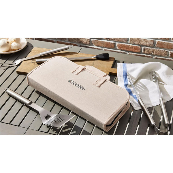 Le Creuset Alpine Collection  Set of 4 Outdoor Grilling Tools Carry Bag