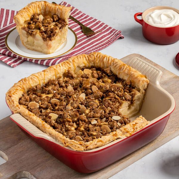 Le Creuset 3 qt. (9") Heritage Square Dish - Sea Salt