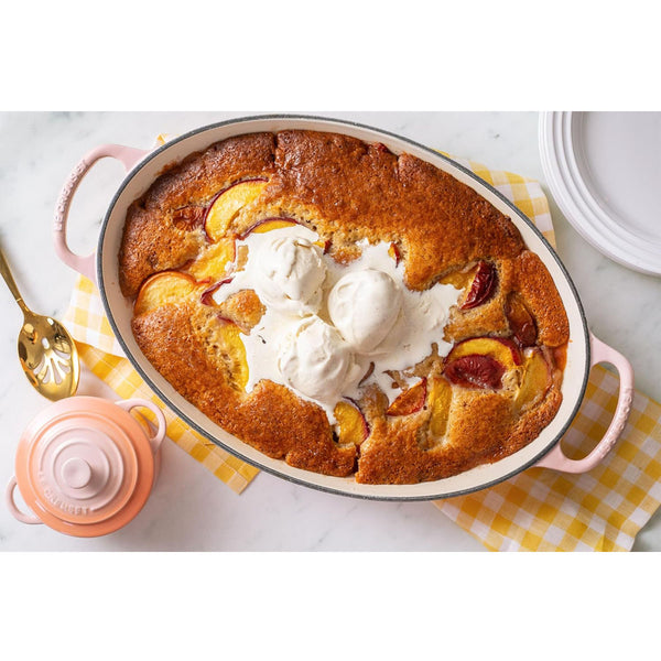 Le Creuset 3 qt. Signature Oval Baker - Artichaut