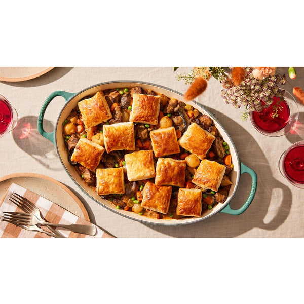 Le Creuset 3 qt. Signature Oval Baker - Artichaut