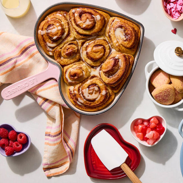 Le Creuset 10.25 " Traditional Heart Skillet  - Peche