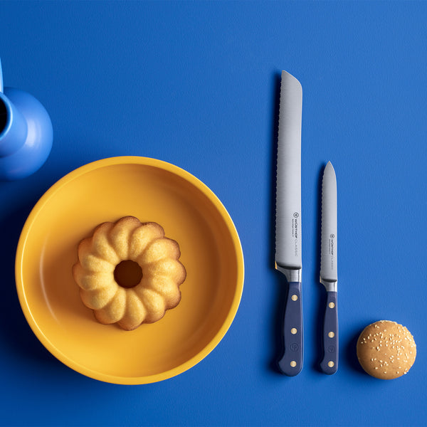 Wusthof Classic  9" Bread Knife, Dbl Serrated - Wild Blueberry