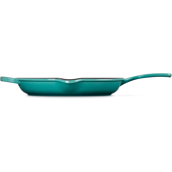 Le Creuset 9" 9" Signature Iron Handle Skillet - Riviera