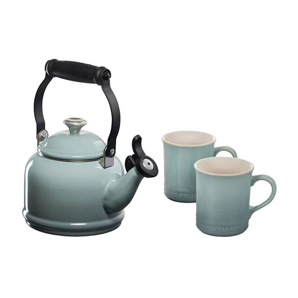 Le Creuset Demi Kettle w/ SS Knob & 2 Mug Set - Sea Salt