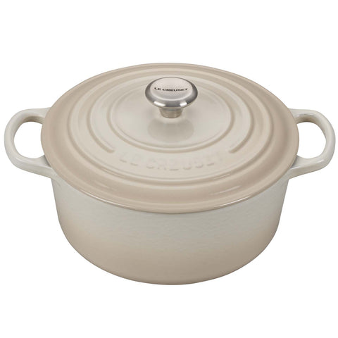 Le Creuset Round 7.25-Quart Dutch Oven - Meringue