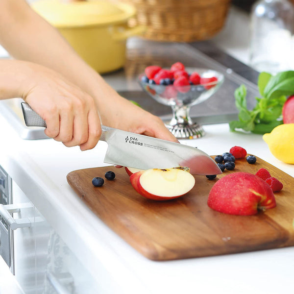 Chroma DIA Cross by Kasumi 5.5" Santoku