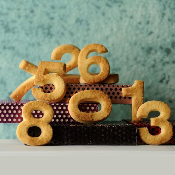 Lekue Birthday Lollipop Mold, Red