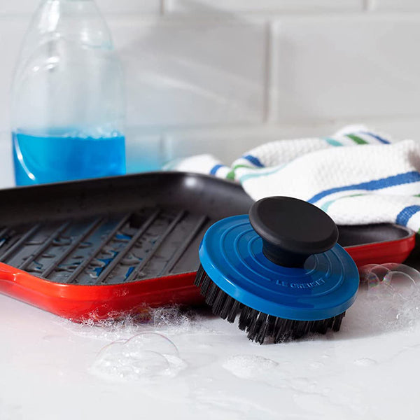 Le Creuset 3 1/4" x 3 1/4" Nylon Brush - Marseille