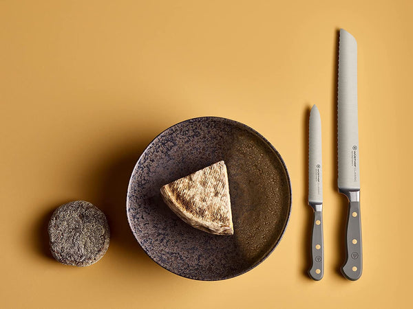 Wusthof Classic 9" Bread Knife, Dbl-Serrated - Velvet Oyster