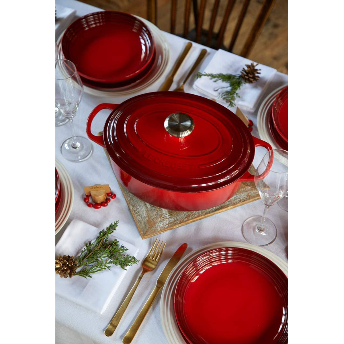 Le Creuset Signature Oval Dutch Oven, Cherry - 6.75 qt