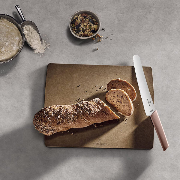 Victorinox Bread, Swiss Modern, 8.5" Blade, Apricot-Rose
