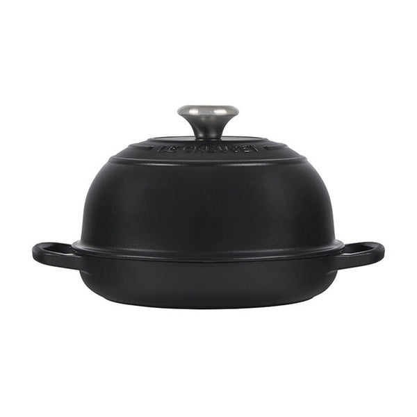Le Creuset 9.5" (1.75 qt.) Signature Bread Oven - Licorice