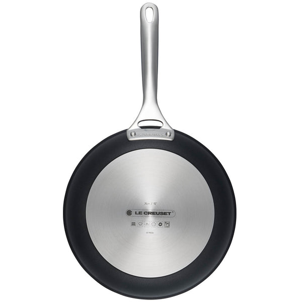 Le Creuset Toughened Nonstick PRO 10" Fry PanLe Creuset Toughened Nonstick PRO 10" Fry Pan