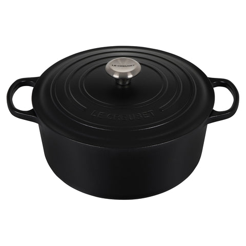 Le Creuset 7.25 qt. Signature Round Dutch Oven - Licorice